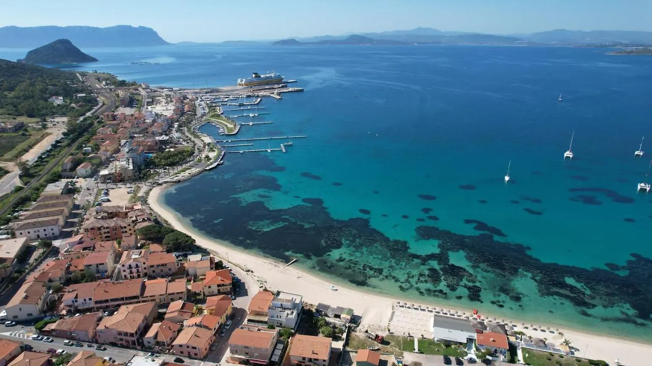 Casa Di Giovanni Golfo Aranci Apartman